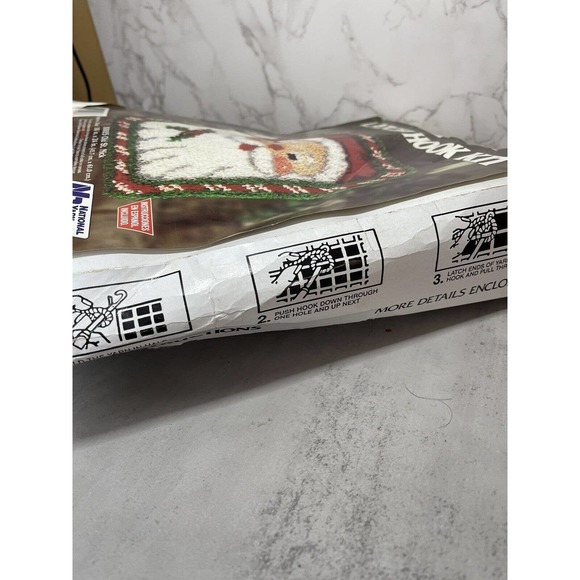 National Yarn Crafts Latch Hook Kit XR85 Old St. Nick 18x24" Open Box - Picture 6 of 6